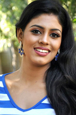 Iniya in Vaigai Express