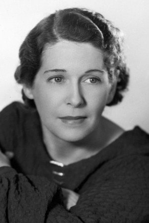 Virginia Brissac in Lady Gangster
