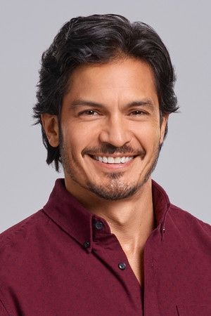 Nicholas Gonzalez in Anacondas  The Hunt for the Blood Orchid