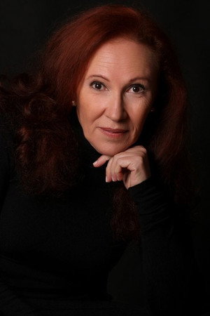 Isabel Simões in Road of Nothing