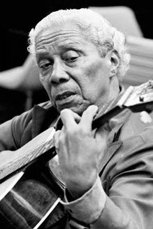 Nelson Cavaquinho in Nelson Cavaquinho