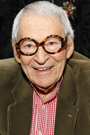 Carl Apfel in Iris