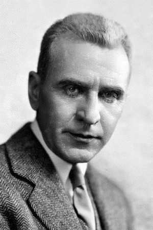 Edward Van Sloan in Infernal Machine