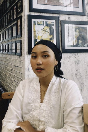Natasya Lawrencia in Mbok Wantun & Anak-anaknya