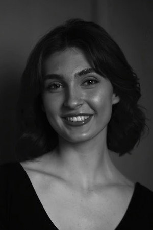 Olivia Sykes in Life's a Stage