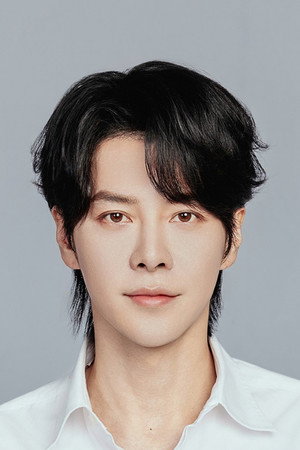 Joe Xu in The Mystery of Jade