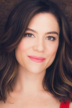 Sara Bues in Cassandra
