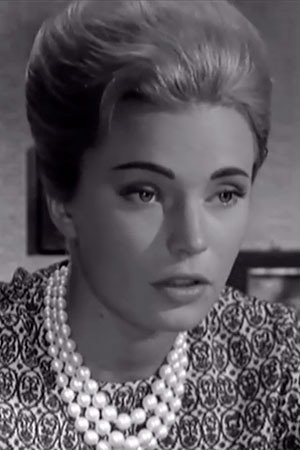 Margrete Robsahm in Castle of Blood