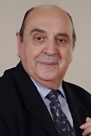 Juanito Navarro in Torrente 2: Mission in Marbella