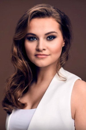 Vajèn van den Bosch in Best Friends – The Movie