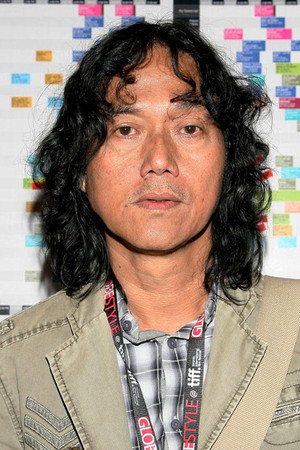 Perry Dizon in Balikbayan Box