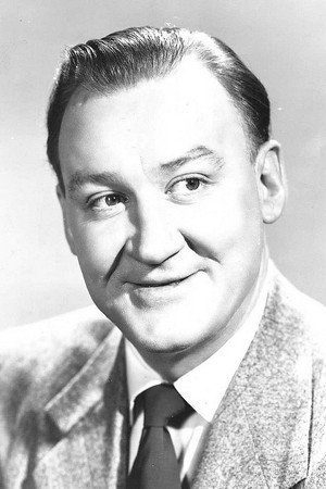 Tom Tully in Lady in the Lake