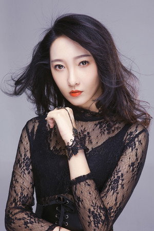 Xing Yun in Spacell