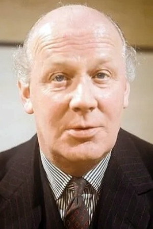 William Mervyn in Murder Ahoy