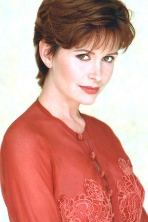 Leigh Lombardi in Moontrap