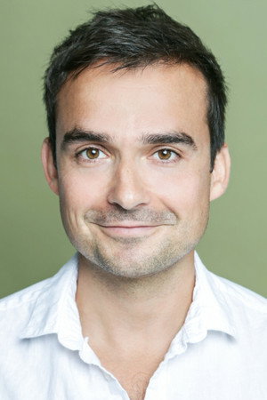 Thomas Michael in Hank and Mike