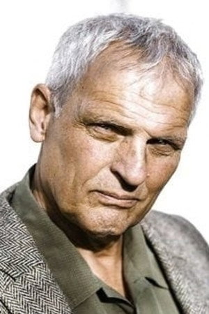 Jon Bang Carlsen in Addicted to Solitude
