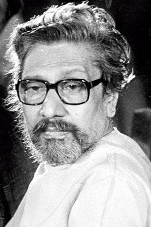 Sombhu Mitra in The Post Office