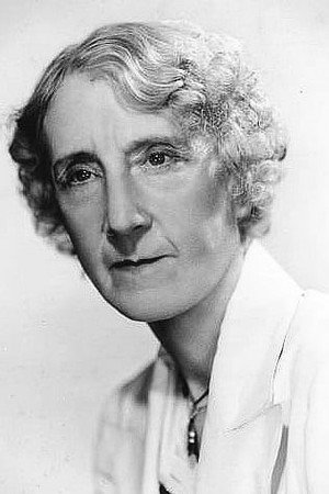 Flora Finch in The Faker