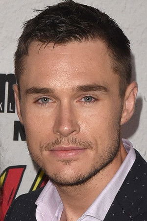 Sam Underwood in Hello Again