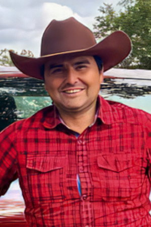 Carlos Contreras in The Tape Inside