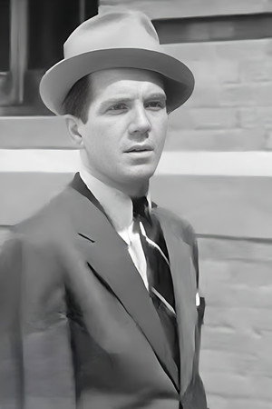 Cully Richards in Swing It, Sailor!