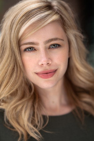 Skyler Vallo in To the New Girl
