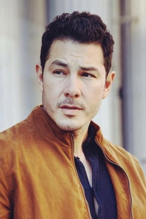 Arthur Rodriguez in Dig