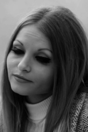 Yiouli Stamoulaki in Down with Men