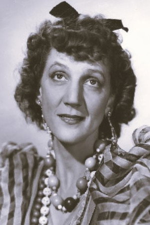 Elvia Allman in The Prince and the Pauper