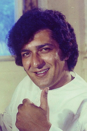 Roopesh Kumar in Seeta and Geeta