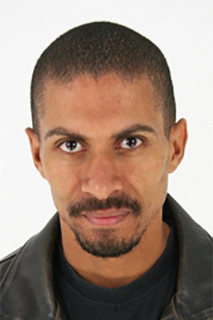 Hein De Vries in Dinner to Die For