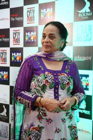 Zaheen Tahira in Murad