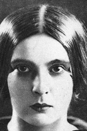Yuliya Solntseva in Aelita: Queen of Mars