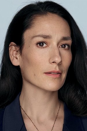 Sian Clifford in The Ballad of Wallis Island