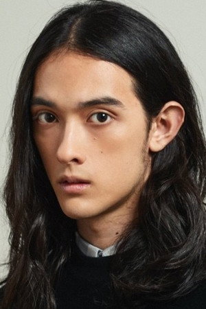 Louis Kurihara in Hanalei Bay