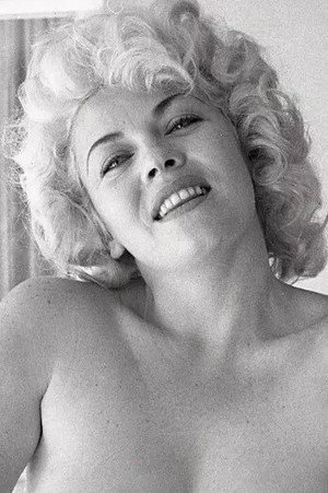 Maria Stinger in Nature's Sweethearts