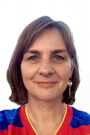Marie Kvernmo in Let the River Flow