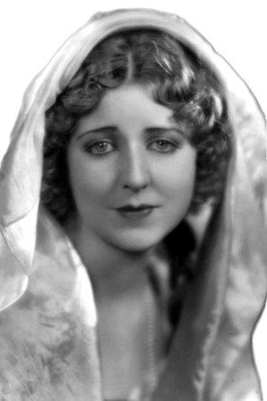 Gloria Grey in The Hidden Way