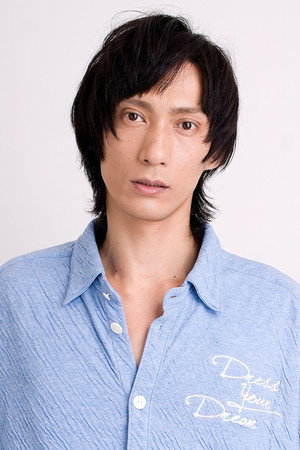 Mitsu Murata in Returner