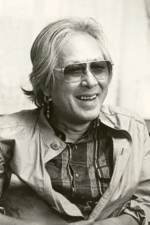 Kinji Fukasaku in Yakuza Eiga, une histoire du cinéma yakuza