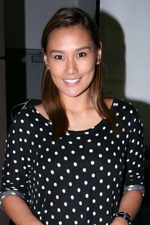 Carlene Aguilar in Sabel Is Still Young