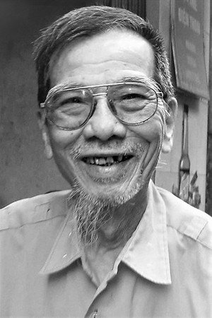 Trần Hạnh in The General Retires