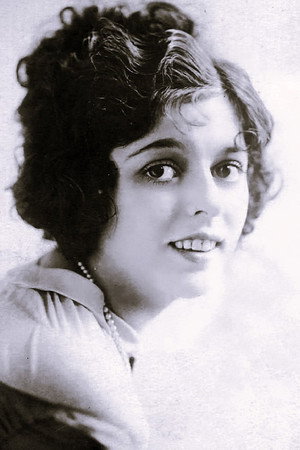 Clarine Seymour in It Happened to Adele