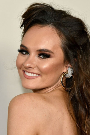 Madeline Carroll in I Can Only Imagine