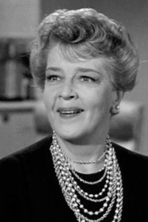 Harriet E. MacGibbon in The Golf Specialist