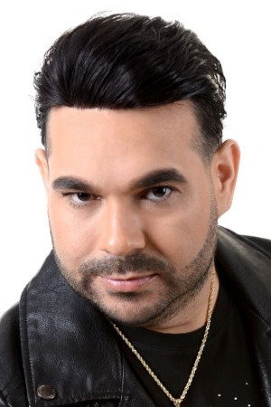 El Chaval in Romeo Santos: Utopia Live from MetLife Stadium
