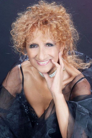 Anna Mazzamauro in Frankenstein: Italian Style