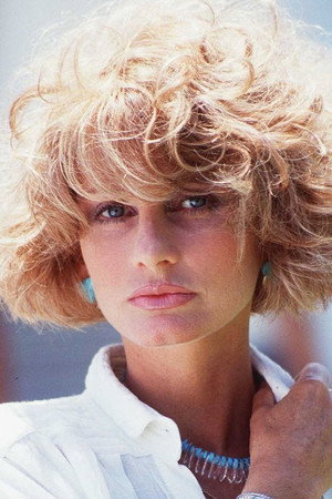 Jill Ireland in Caught
