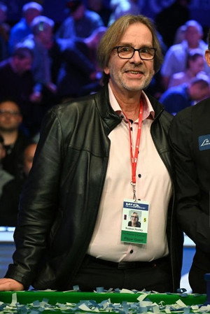 Robbie Huxley in Ronnie O Sullivan  The Edge of Everything